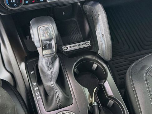 Used 2025 Ford Bronco Badlands AWD/4WD image 17