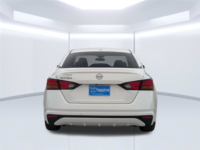 Used 2025 Nissan Altima 2.5 S FWD image 5