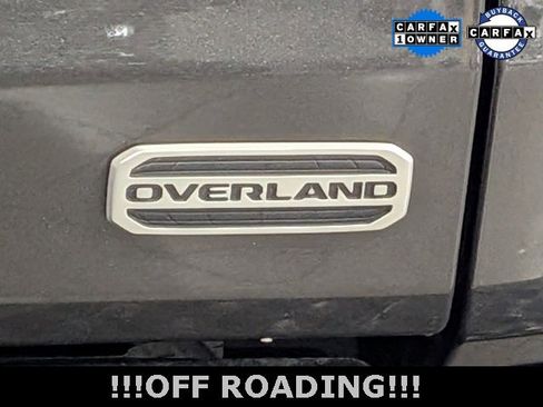 Used 2022 Jeep Gladiator Overland w/ Trailer Tow Package image 12