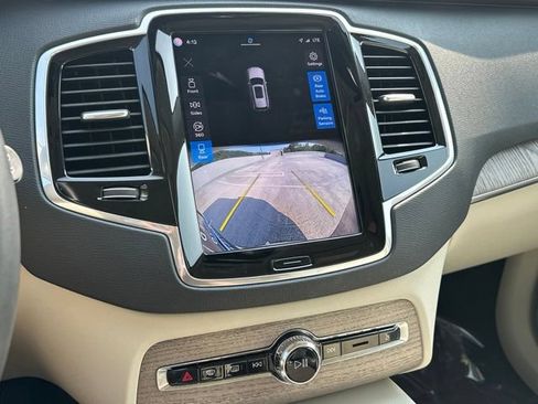 Certified 2023 Volvo XC90 B6 Plus w/ Protection Package Premier AWD/4WD image 25
