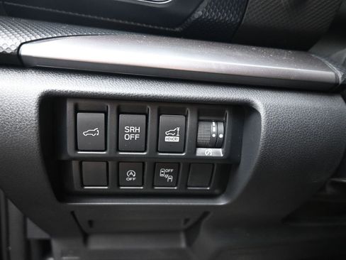 Used 2023 Subaru Forester Premium AWD/4WD image 19