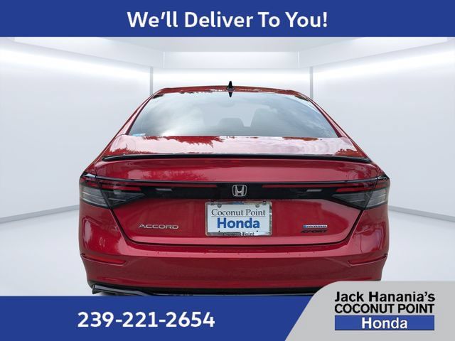 Used 2025 Honda Accord Sport image 4