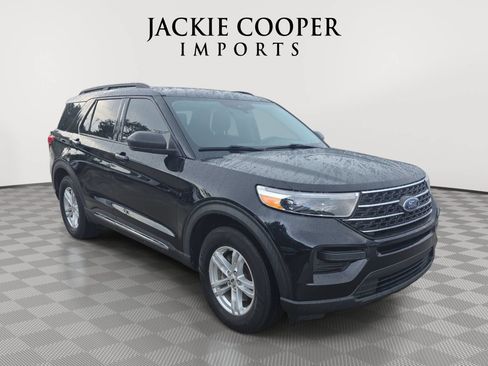 Used 2022 Ford Explorer XLT RWD image 3