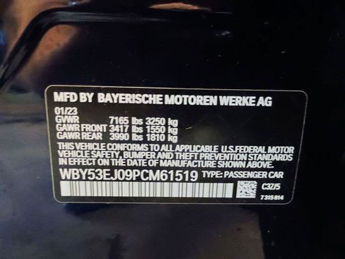 Used 2023 BMW i7 xDrive60 AWD/4WD image 36