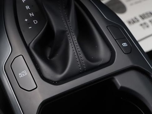 Used 2025 Kia K4 FWD image 28