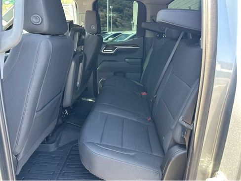 Certified 2023 GMC Sierra 1500 SLE w/ LPO, GMC Protection Package AWD/4WD image 18