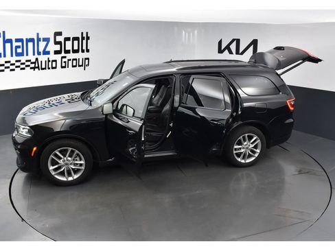 Used 2024 Dodge Durango GT RWD image 30