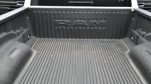 Used 2023 RAM 1500 Big Horn AWD/4WD image 14