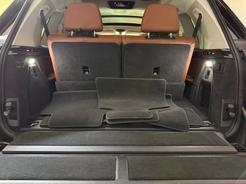 Used 2024 BMW X7 xDrive40i image 54