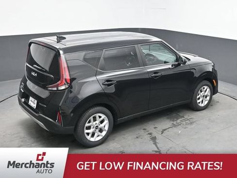 Used 2023 Kia Soul LX w/ LX Technology Package FWD image 25