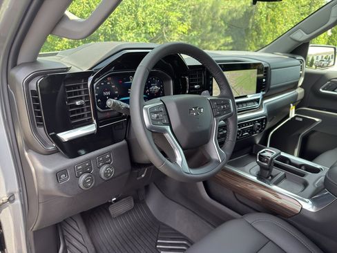 New 2026 Chevrolet Silverado 1500 RST w/ RST All Star Premium Package AWD/4WD image 24