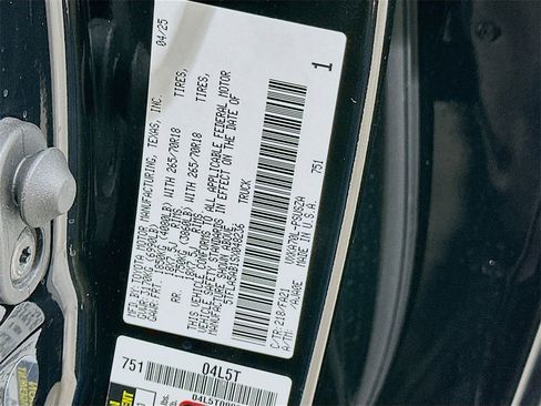 Used 2025 Toyota Tundra SR5 image 32