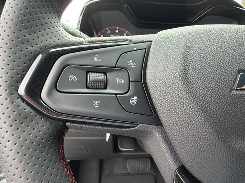 New 2026 Chevrolet Trax RS w/ Sunroof Package FWD image 22