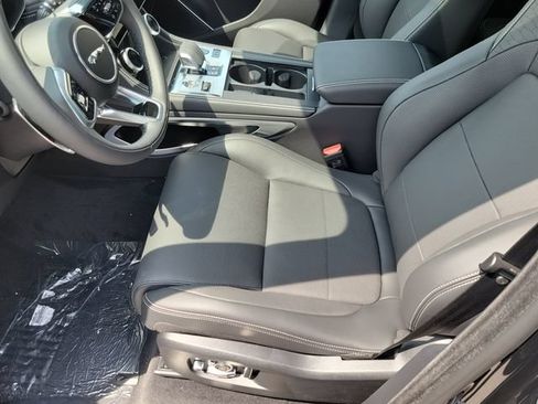 New 2026 Jaguar F-PACE R-Dynamic S AWD/4WD image 21