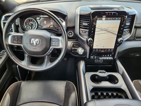 Used 2022 RAM 2500 Laramie w/ Night Edition image 40