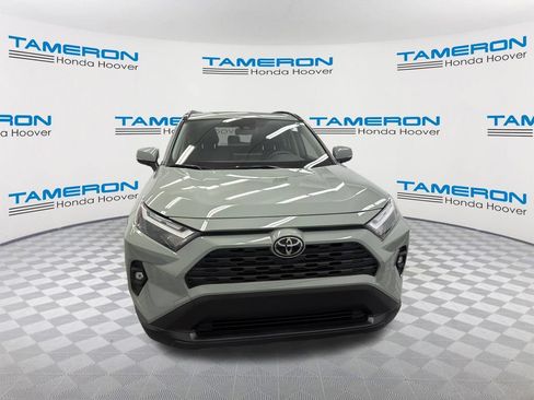 Used 2023 Toyota RAV4 XLE Premium FWD image 8