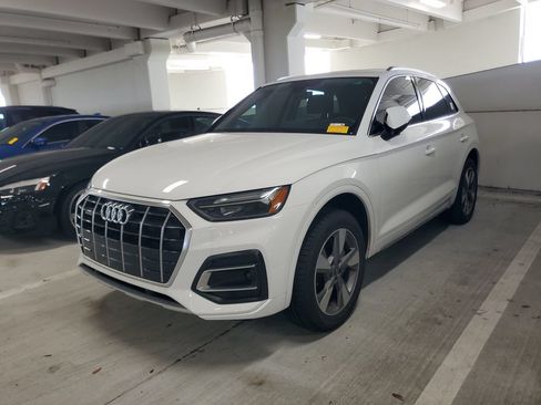 Used 2023 Audi Q5 Premium AWD/4WD image 1