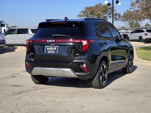 New 2026 Kia Seltos S image 4