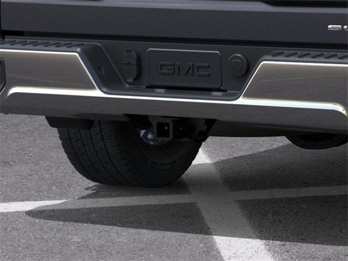 New 2026 GMC Sierra 1500 SLT w/ SLT Premium Package image 14