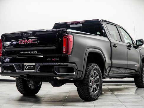Used 2024 GMC Sierra 1500 AT4X image 13