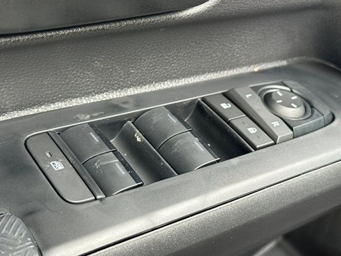 New 2026 Toyota Tacoma SR5 image 12