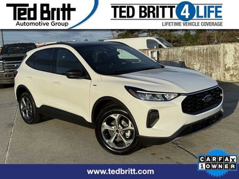Used 2026 Ford Escape ST-Line w/ Tech Pack #1 AWD/4WD image 1