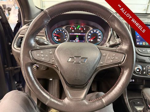 Used 2022 Chevrolet Equinox RS w/ RS Plus Package AWD/4WD image 16
