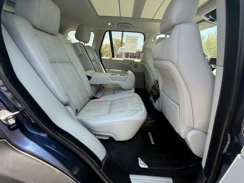 Used 2014 Land Rover Range Rover Supercharged image 16