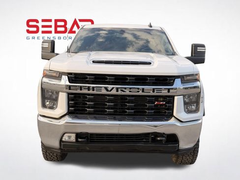 Used 2022 Chevrolet Silverado 2500 LT w/ Convenience Package AWD/4WD image 2
