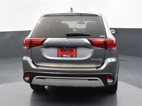 Used 2019 Mitsubishi Outlander SE image 13