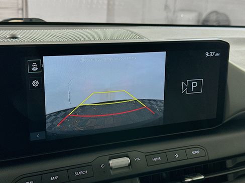 Used 2025 Kia K4 LXS image 23