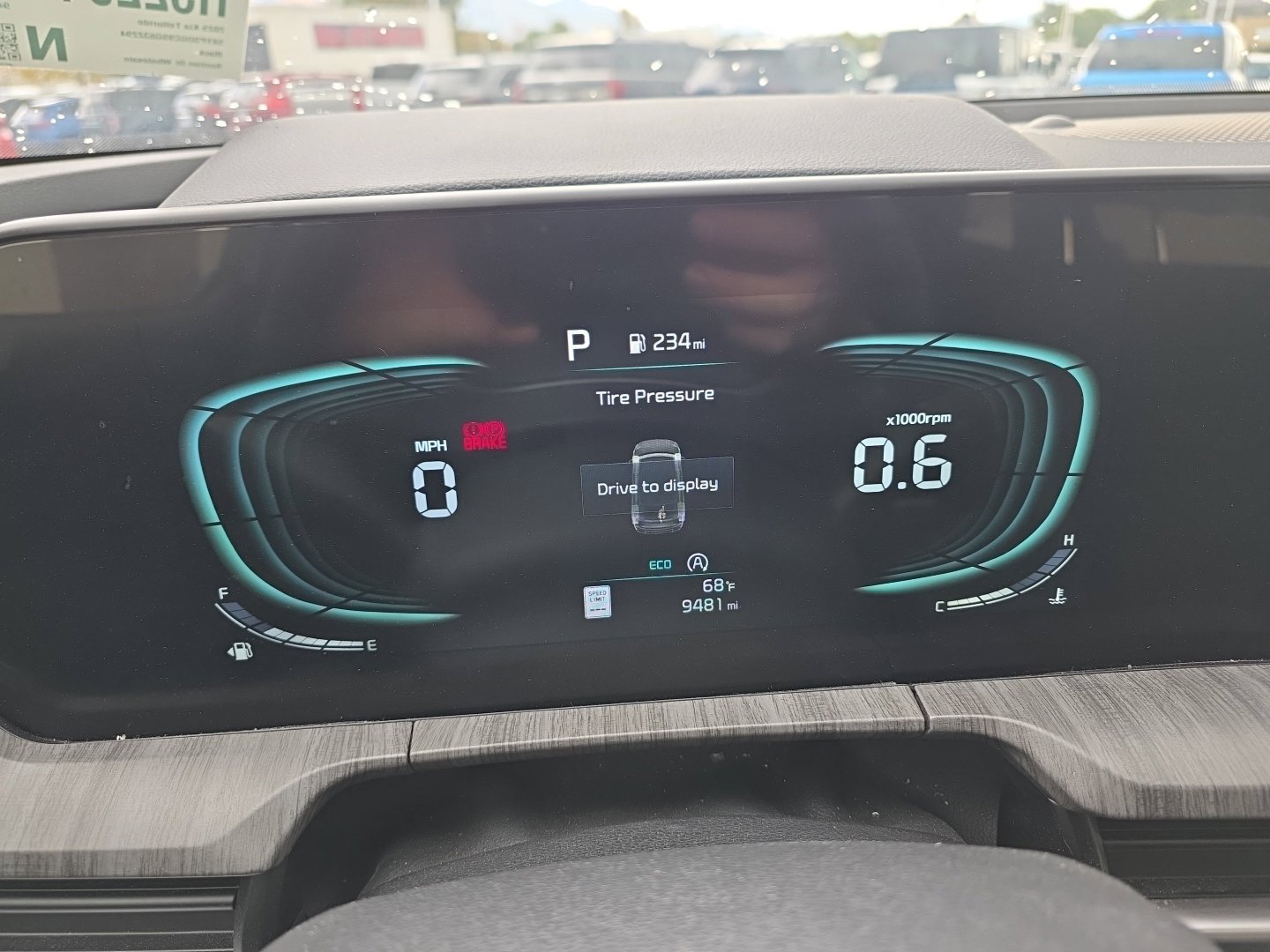 Used 2025 Kia Telluride EX w/ EX Captain's Chair Package AWD/4WD image 9