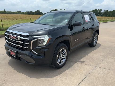 Used 2025 GMC Terrain Elevation AWD/4WD image 3