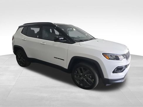 New 2026 Jeep Compass Limited AWD/4WD image 2