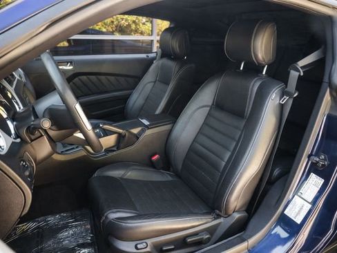 Used 2012 Ford Mustang GT Premium w/ Security Pkg image 6