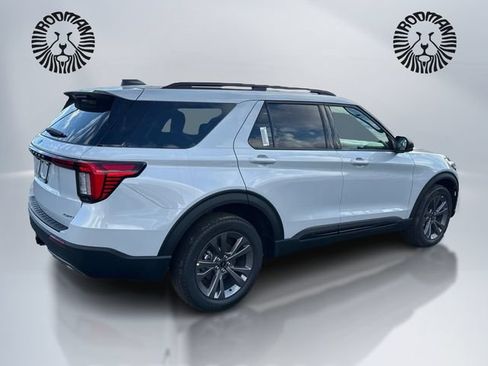 New 2026 Ford Explorer Active w/ Active Comfort Package AWD/4WD image 6
