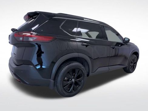 Used 2023 Nissan Rogue SV w/ SV Premium B Package AWD/4WD image 8