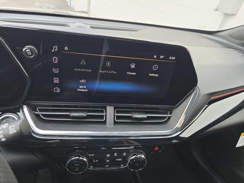 New 2026 Chevrolet Trax RS w/ Driver Confidence Package FWD image 18