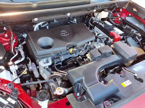 Certified 2024 Toyota RAV4 XLE image 25