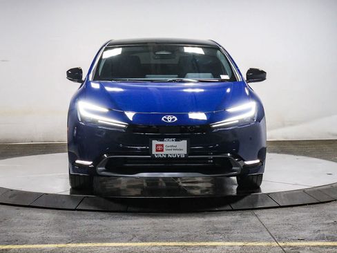 Certified 2026 Toyota Prius XLE FWD image 6