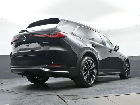 Certified 2024 MAZDA CX-90 Plug-In Hybrid w/ Premium Pkg AWD/4WD image 31