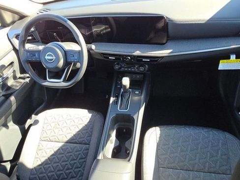 New 2026 Nissan Kicks SV w/ SV Premium Package FWD image 16