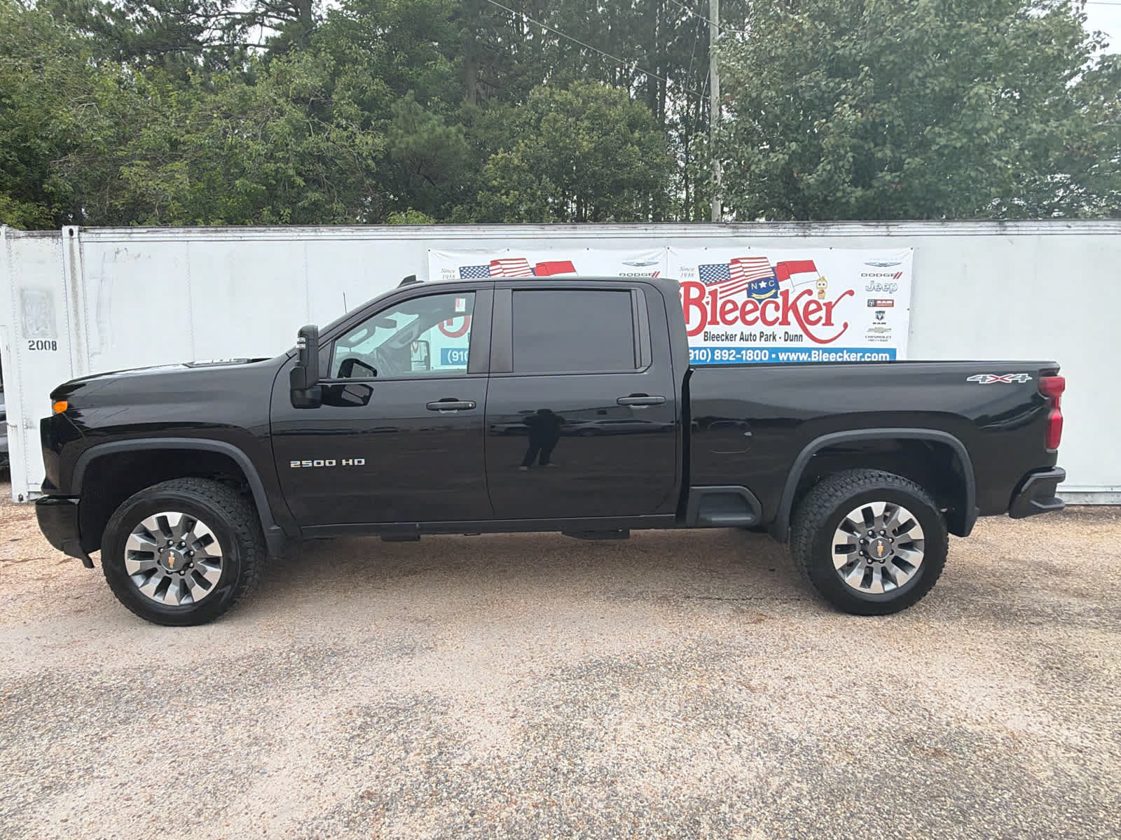 Used 2025 Chevrolet Silverado 2500 Custom w/ Custom Convenience Package AWD/4WD image 7