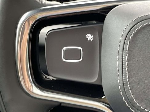 Used 2025 Lincoln Navigator Reserve w/ Jet Appearance Package image 17