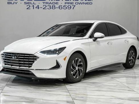 Used 2023 Hyundai Sonata Blue FWD image 3