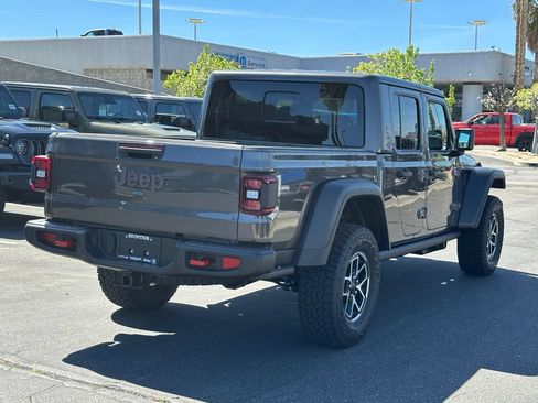 New 2026 Jeep Gladiator Rubicon w/ Steel Power Dome Hood Package AWD/4WD image 7