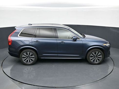 Used 2022 Volvo XC90 T5 Momentum w/ Climate Package image 35