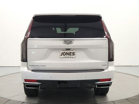 Used 2021 Cadillac Escalade ESV Premium Luxury AWD/4WD image 6