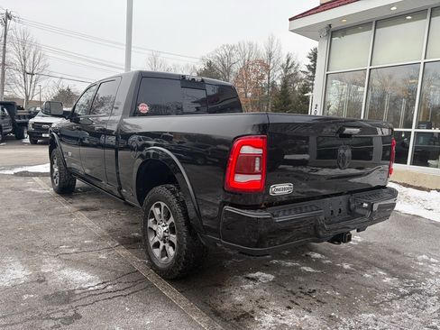 Used 2021 RAM 3500 Limited image 10