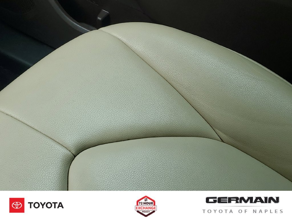 Used 2021 Toyota Highlander XLE FWD image 30